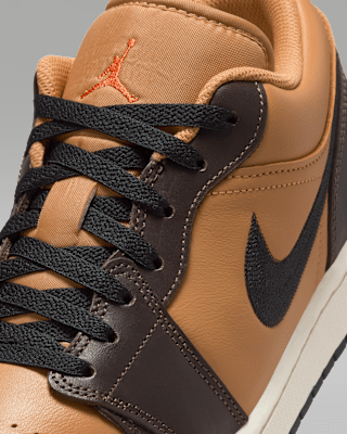 Nike Air Jordan 1 Low ベージュ/ブラック Air Jordan 1 Low SE Men's Shoes. Nike JP